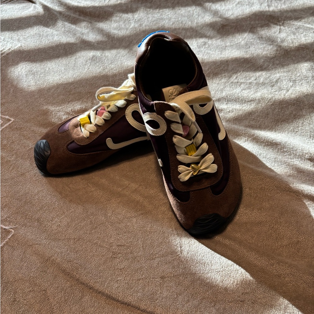 Brown and Purple LOEWE ITALIAN SHOES with Unique Laces sise 27